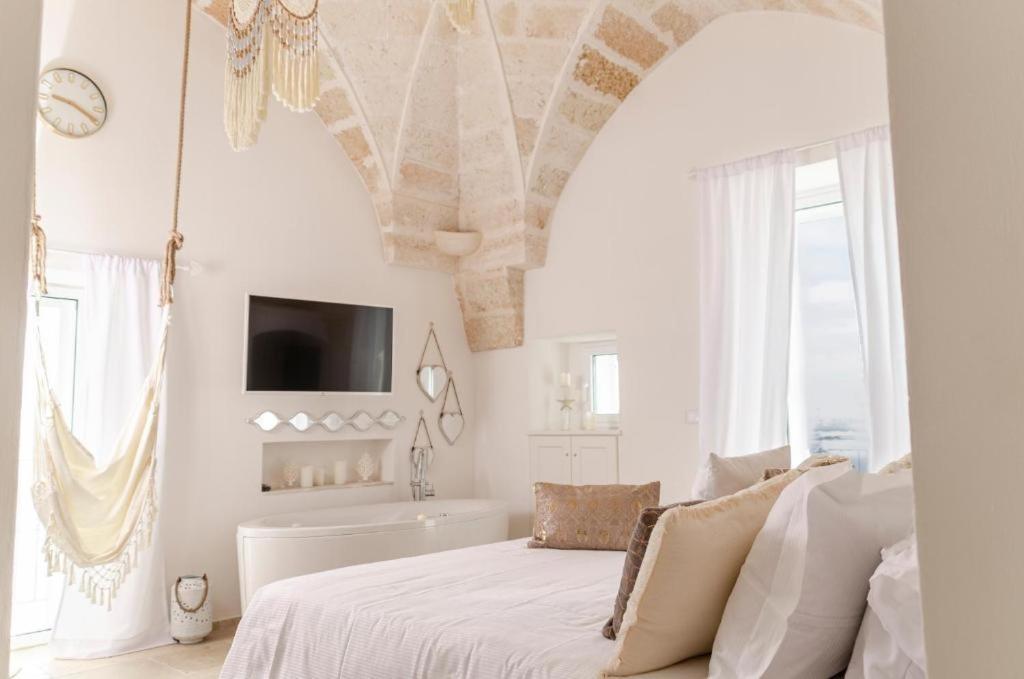 Apulia Charming Suites - Casa Rossa Suite Perla E Suite Corallo Savelletri Екстериор снимка