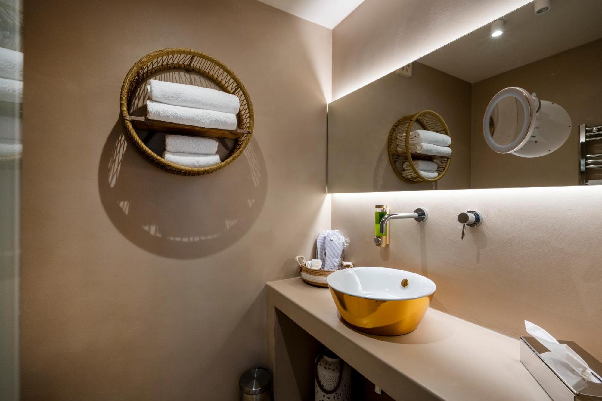 Apulia Charming Suites - Casa Rossa Suite Perla E Suite Corallo Savelletri Екстериор снимка