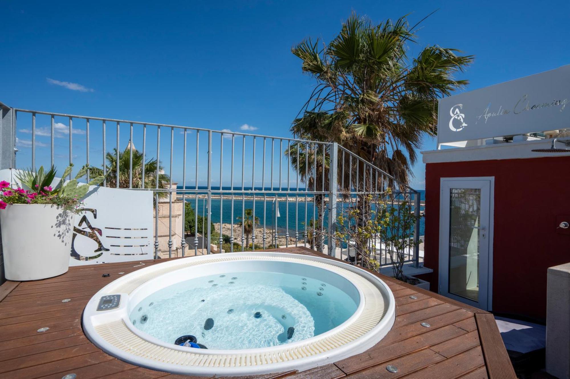 Apulia Charming Suites - Casa Rossa Suite Perla E Suite Corallo Savelletri Екстериор снимка